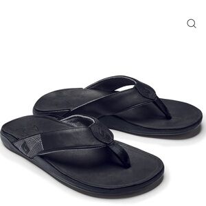 Olukai Men’s Black Tuahine Sandals